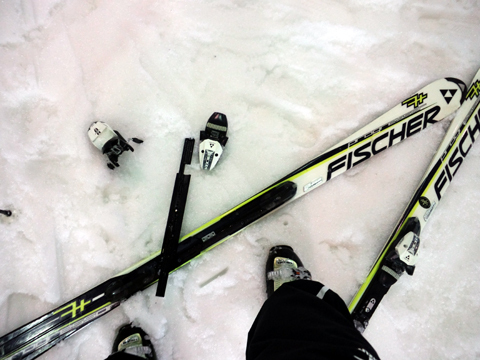 せめてひとなみに。-大破した初号機